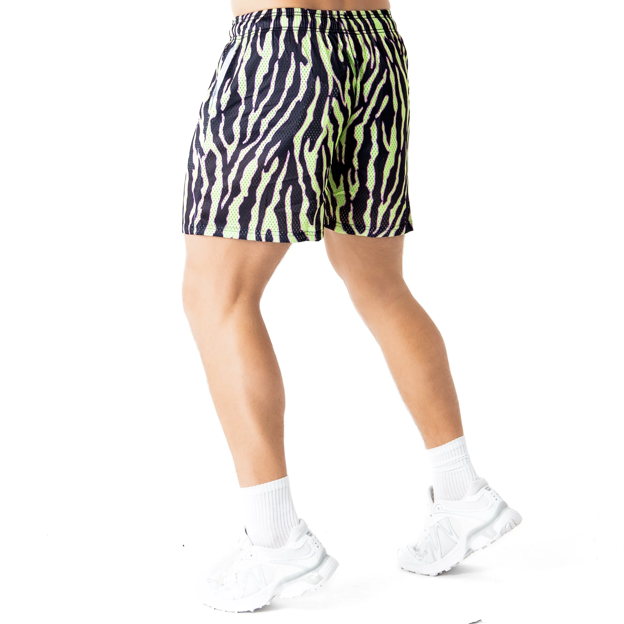 VENTED MESH SHORTS ALIEN - GREEN - Image 4