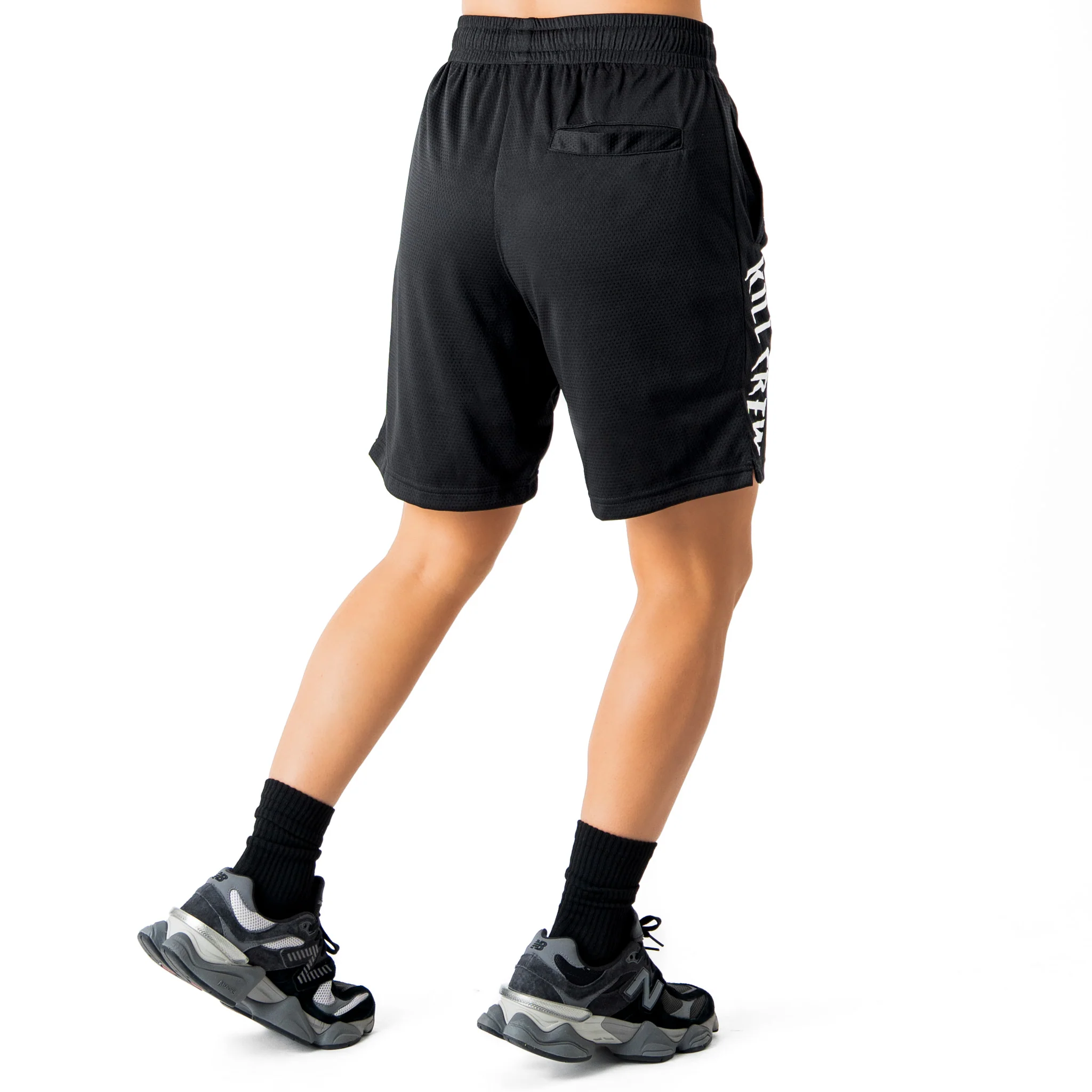 RELAXED CUT SHORTS EMBROIDERED FLAG - BLACK - Image 6