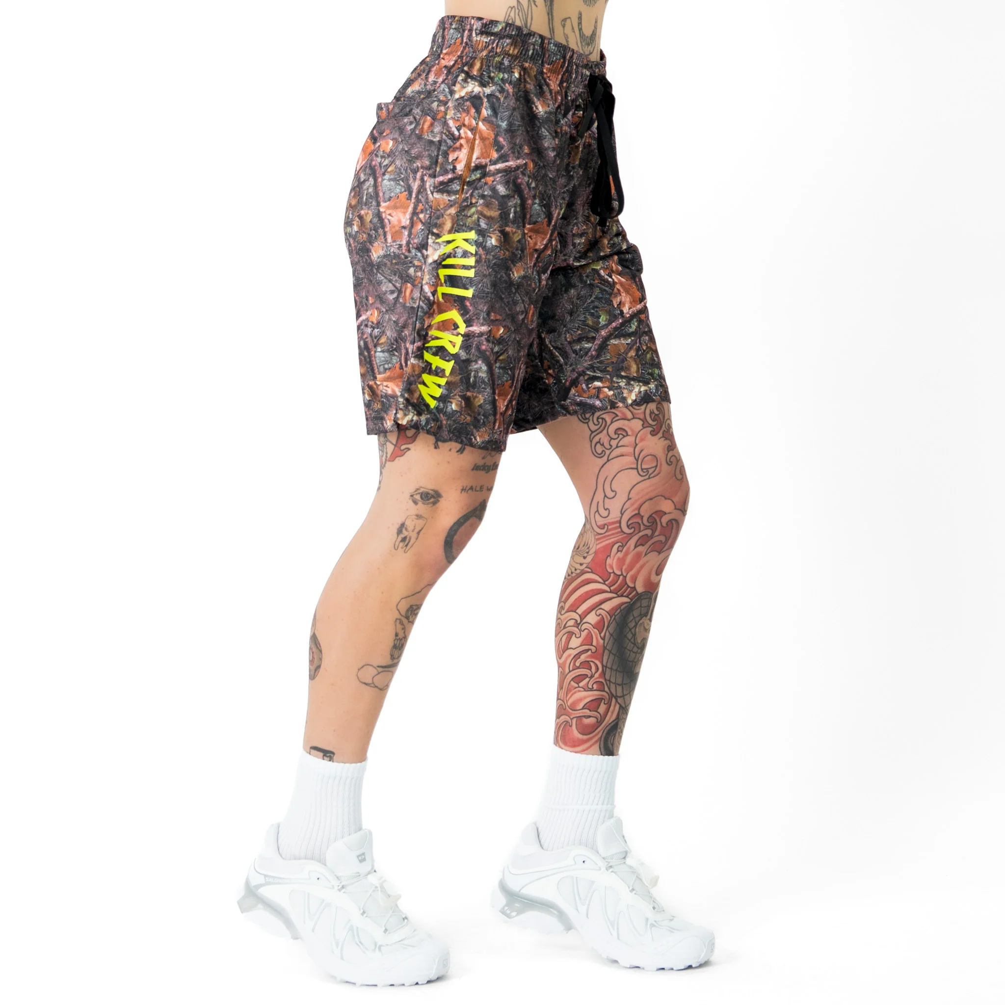 RELAXED CUT SHORTS EMBROIDERED FLAG - CAMO / GREEN - Image 5