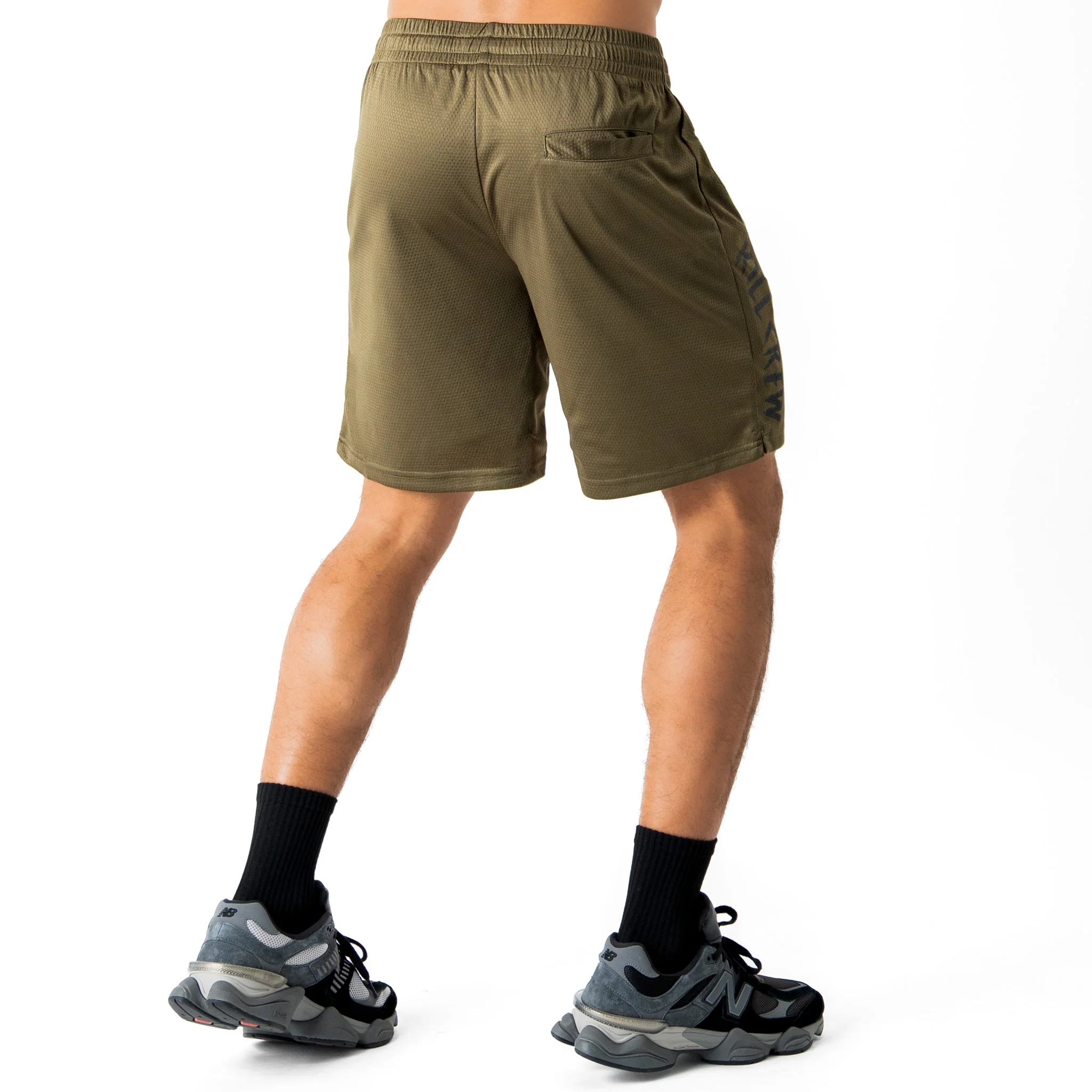 RELAXED CUT SHORTS EMBROIDERED FLAG - OLIVE - Image 4