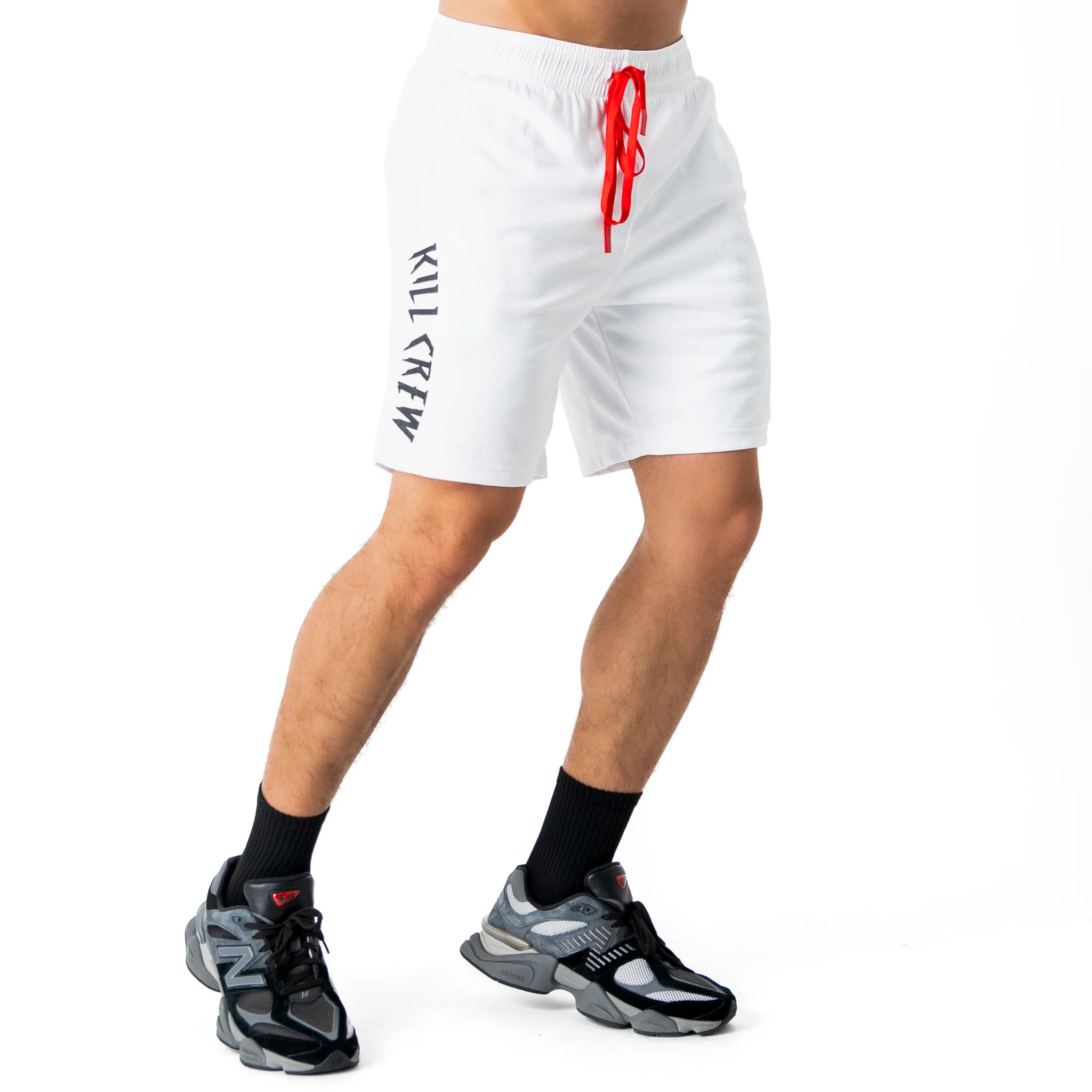 RELAXED CUT SHORTS EMBROIDERED FLAG - WHITE - Image 3