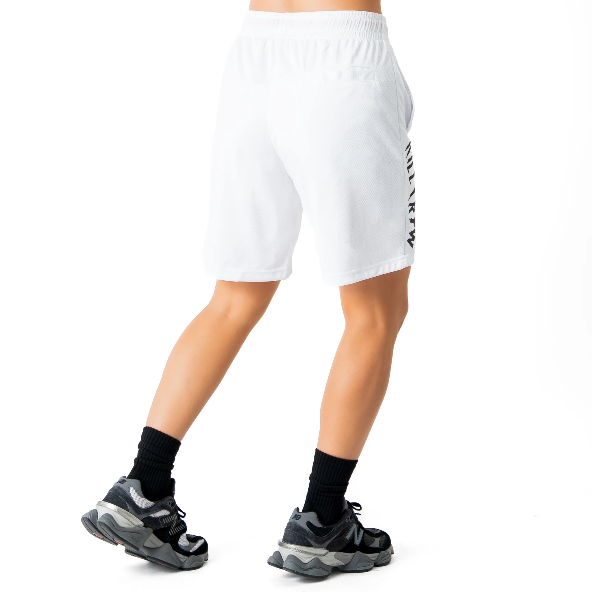RELAXED CUT SHORTS EMBROIDERED FLAG - WHITE - Image 6
