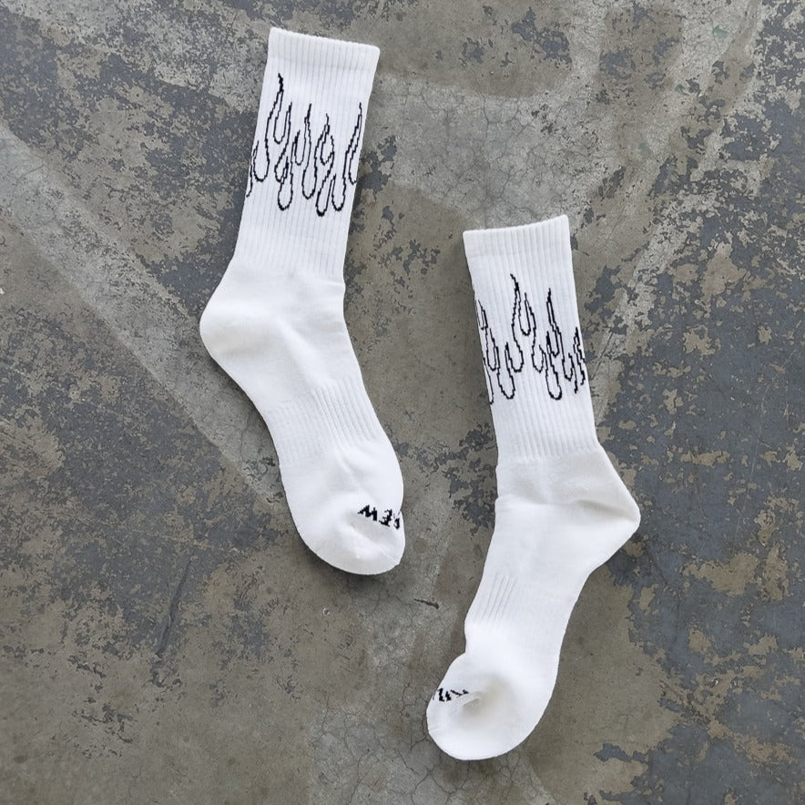 FLAME HIGH SOCKS - WHITE / BLACK - Image 2