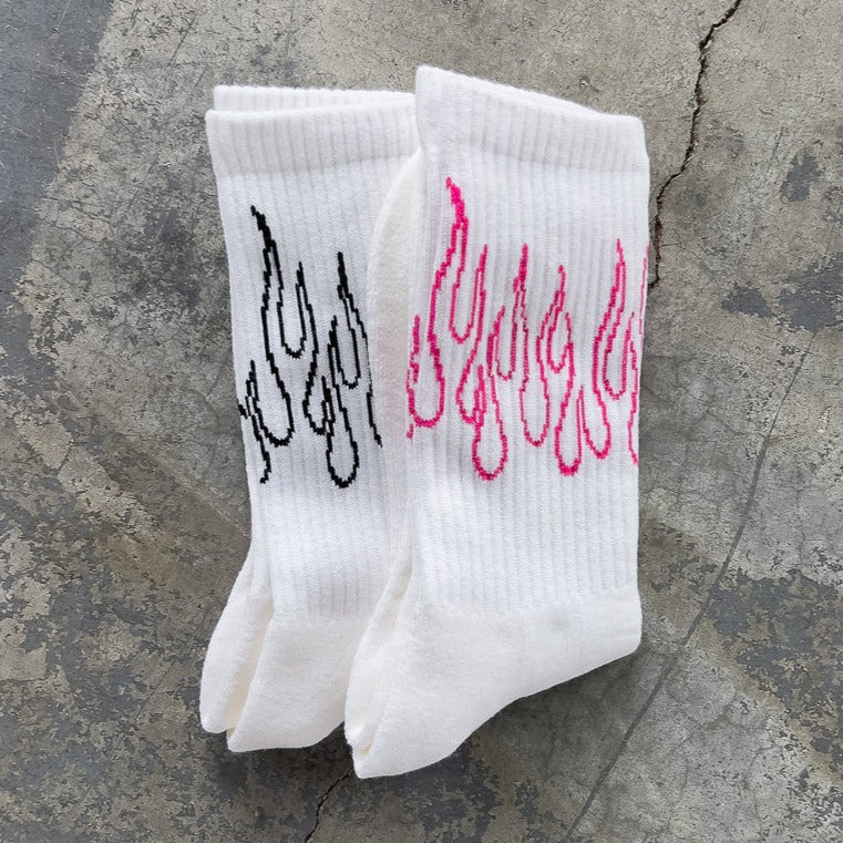 FLAME HIGH SOCKS - WHITE / PINK - Image 4