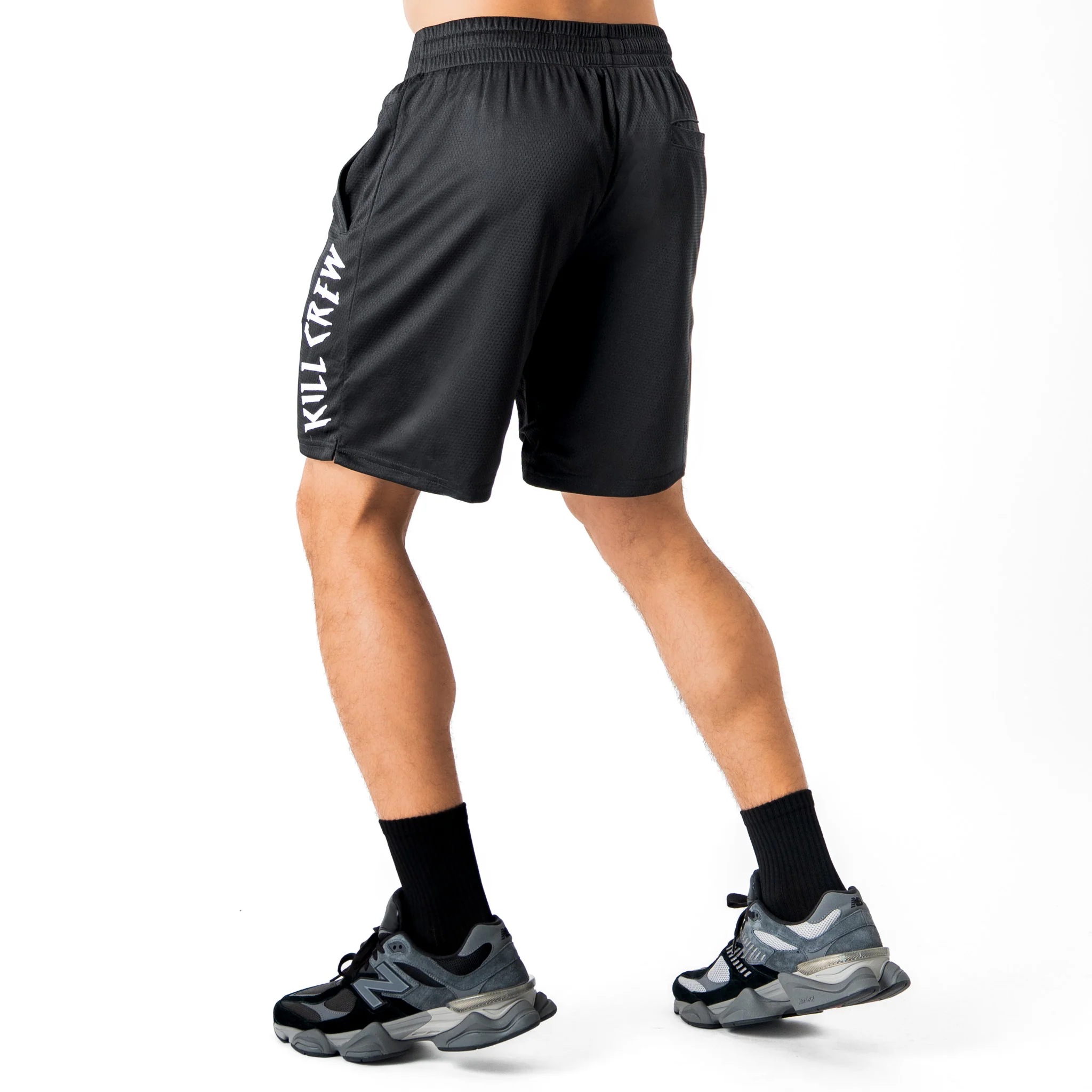 RELAXED CUT SHORTS FLAME - BLACK / WHITE - Image 4