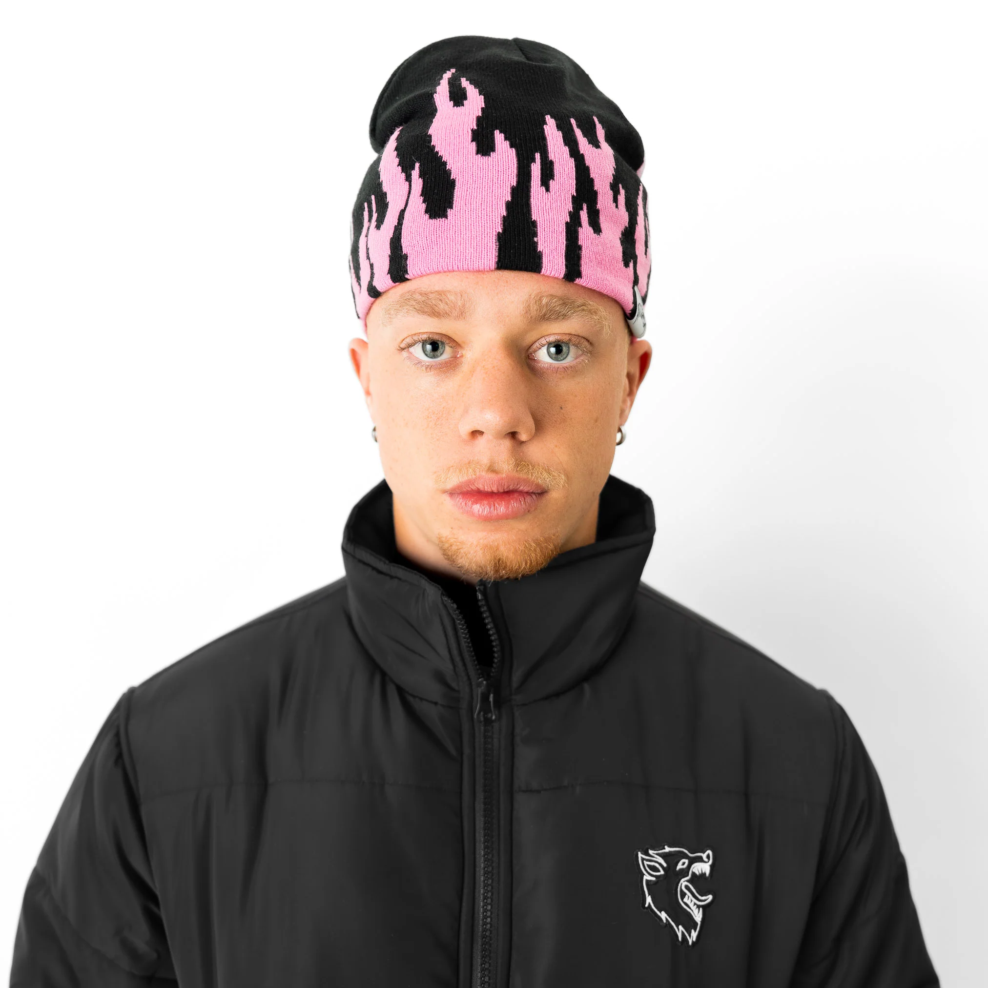 FLAME SKULL CAP BEANIE - BLACK / PINK - Image 3