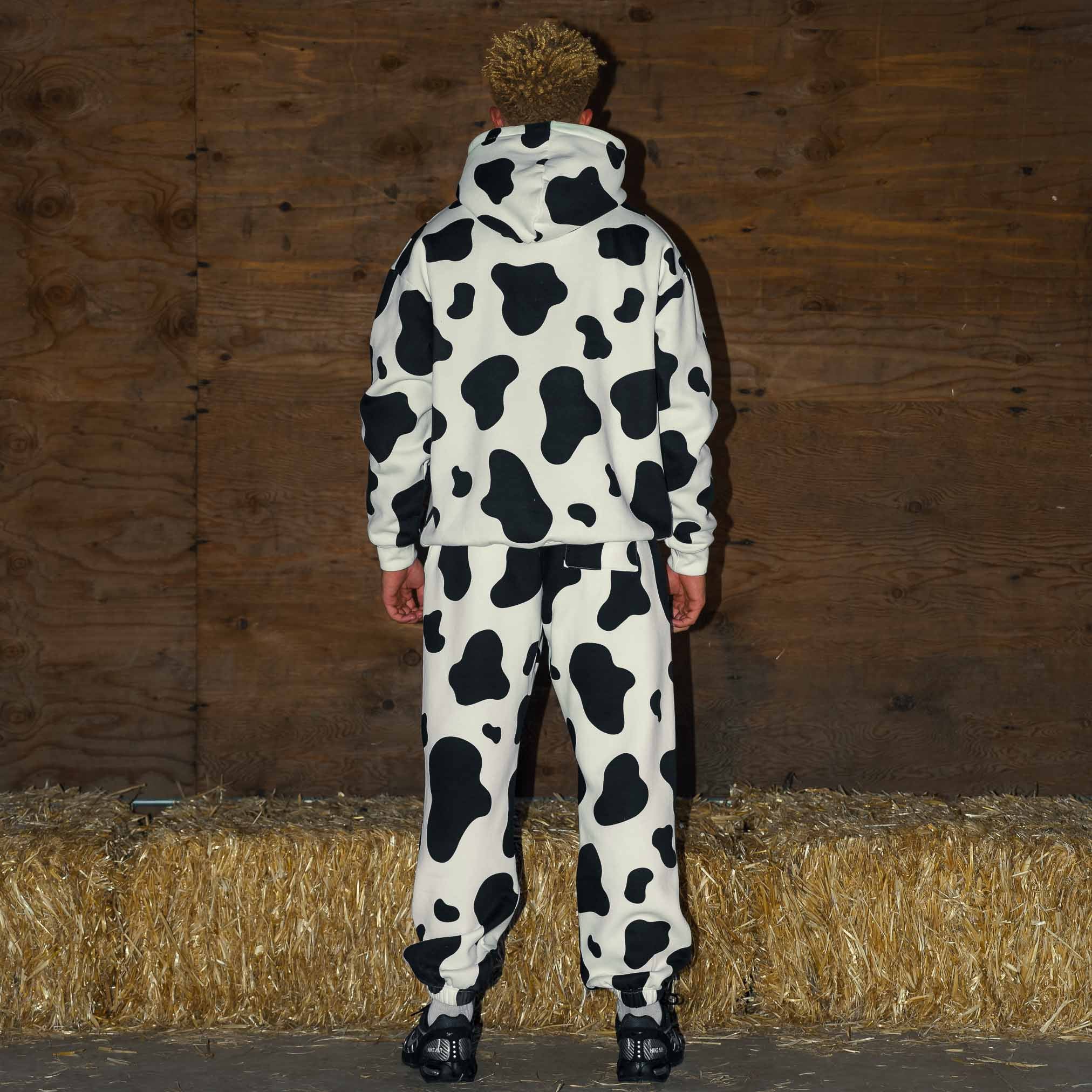 OVERSIZED LUX "MOO MOO" HOODIE - BLACK - Image 4