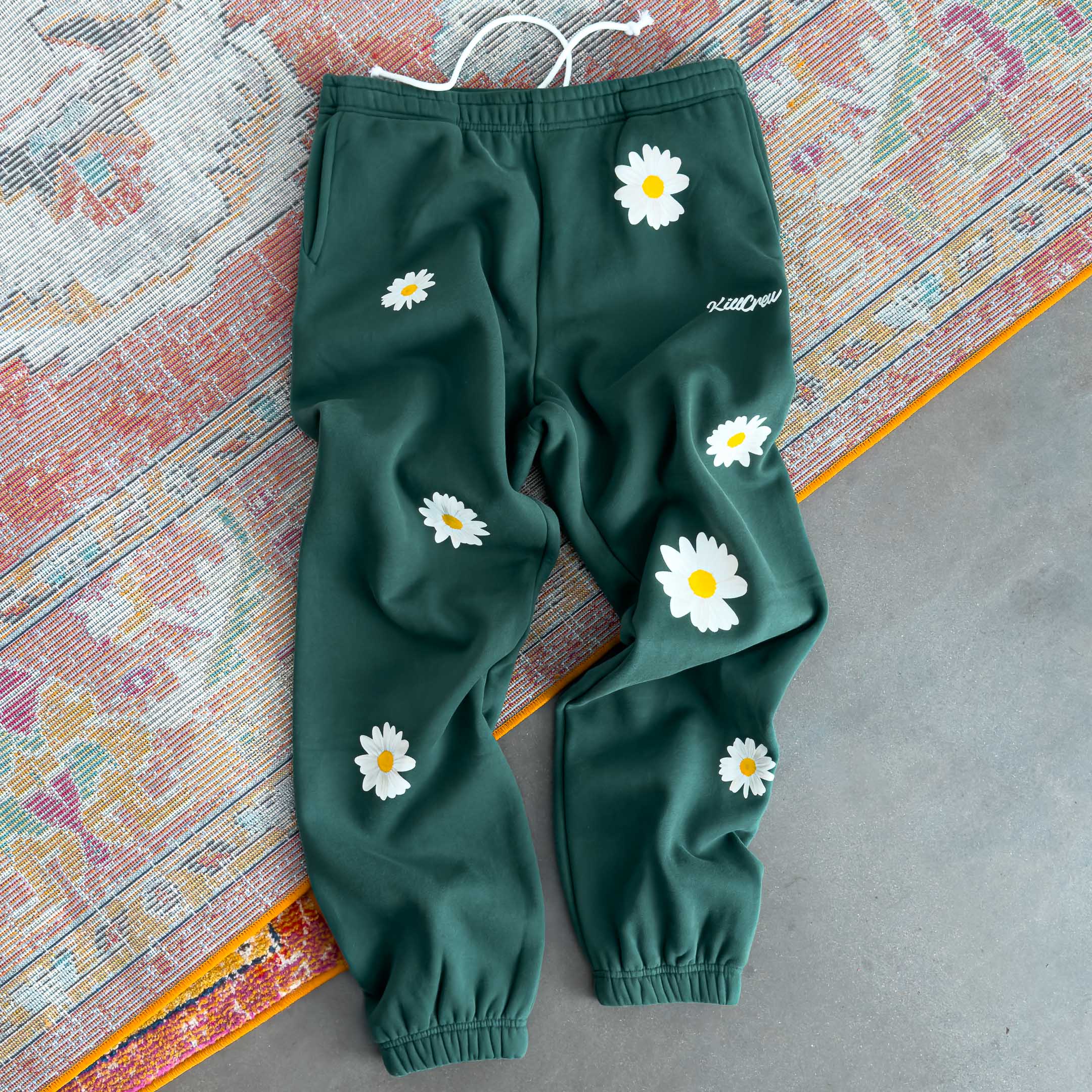 OVERSIZED LUX "DAISY" SWEATPANTS - GREEN - Image 3