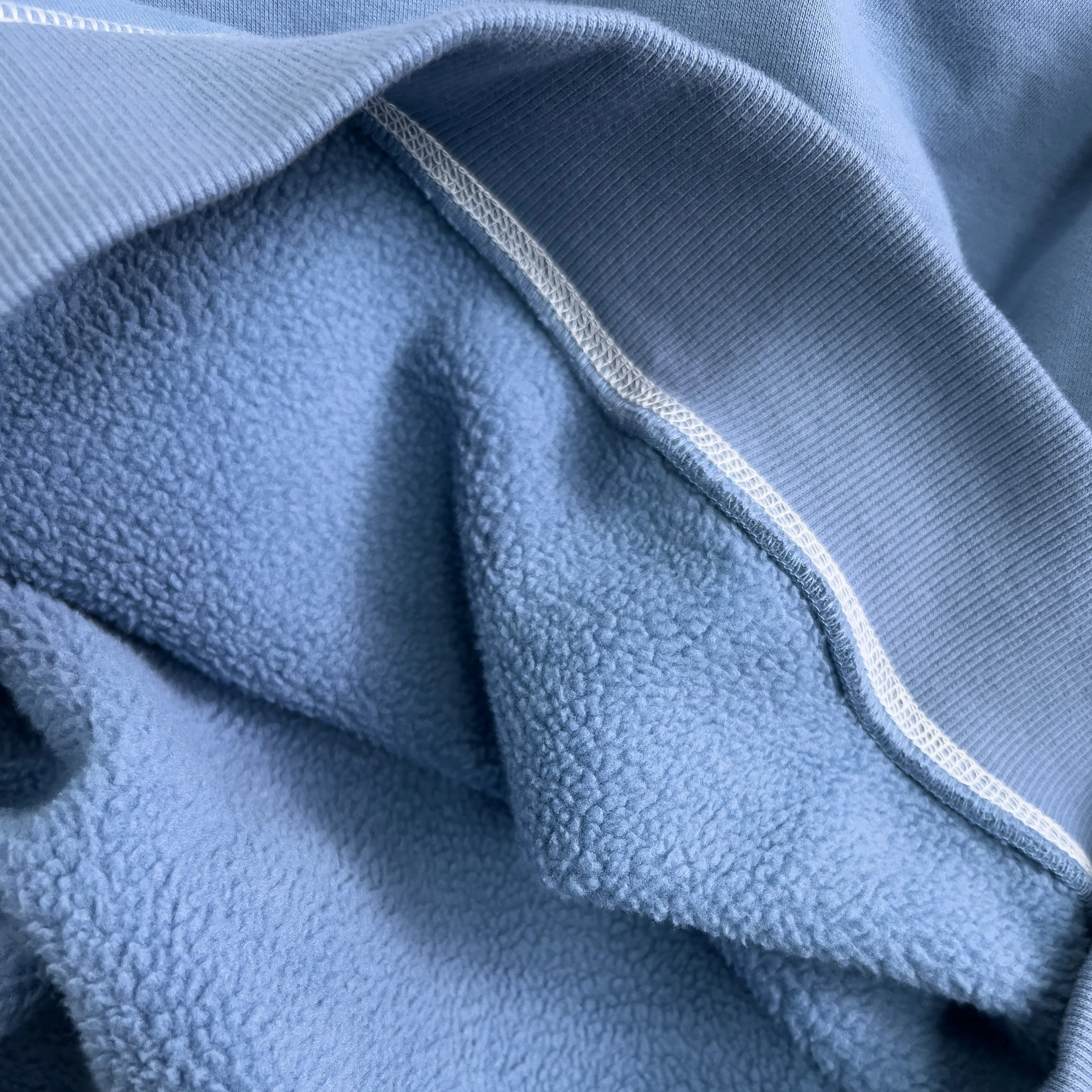 OVERSIZED LUX OUTSEAM CREW NECK - BLUE - Image 5