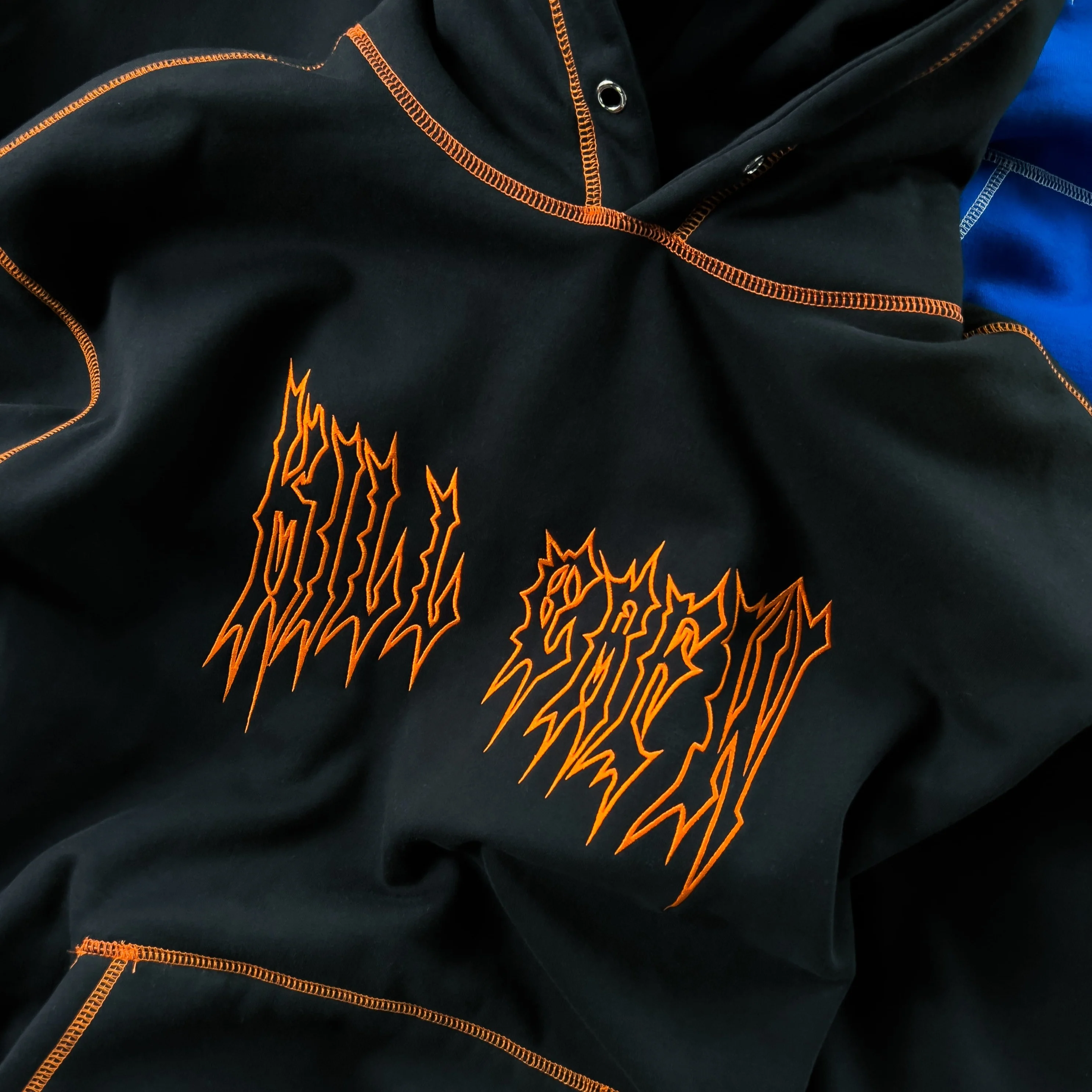 HEAVYWEIGHT LUX OUTSEAM HOODIE - BLACK / ORANGE - Image 4