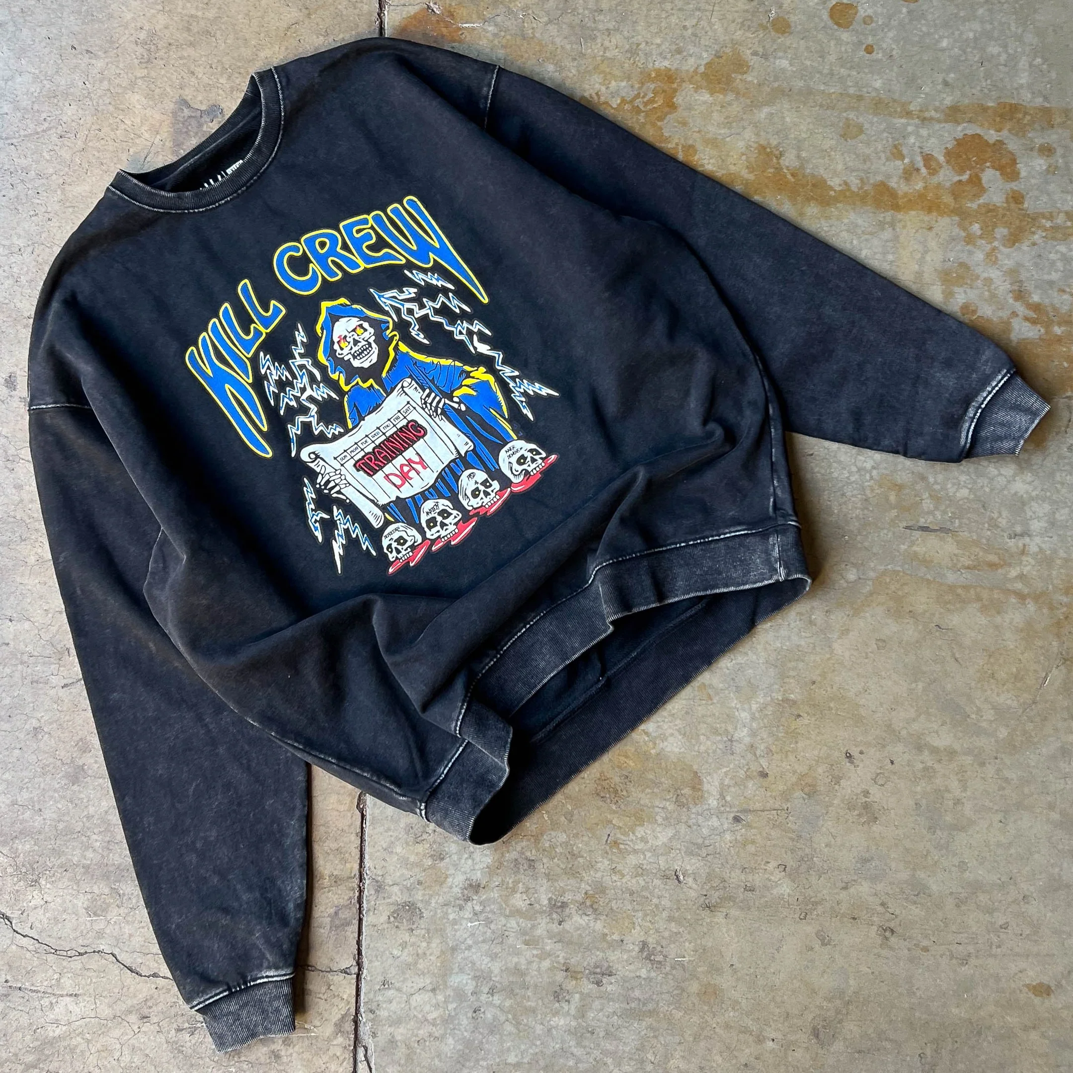OVERSIZED HEAVYWEIGHT TRAINING DAY CREW NECK - BLACK - Image 2