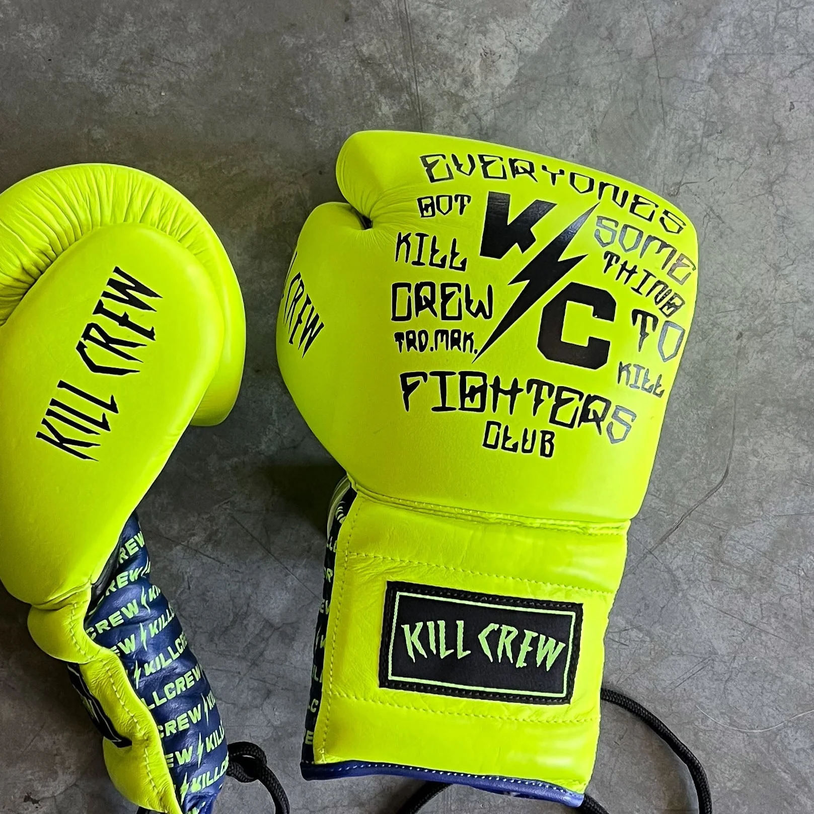 LACE UP BOXING GLOVES - YELLOW - Image 3