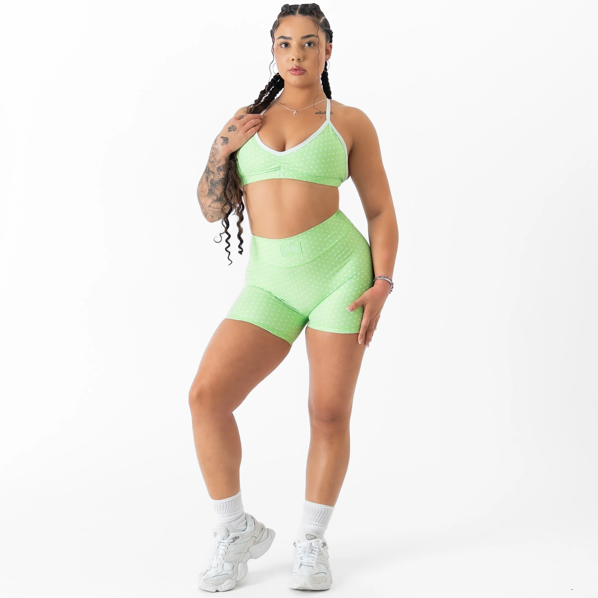 MID RISE SCRUNCH BIKER SHORT POLKA DOT - GREEN / WHITE - Image 3