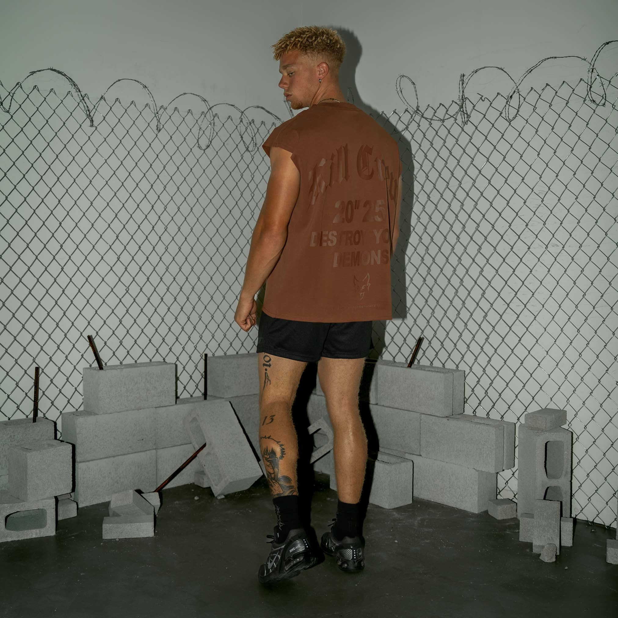 NATURAL COTTON CUTOFF "DESTROY" - BROWN - Image 3