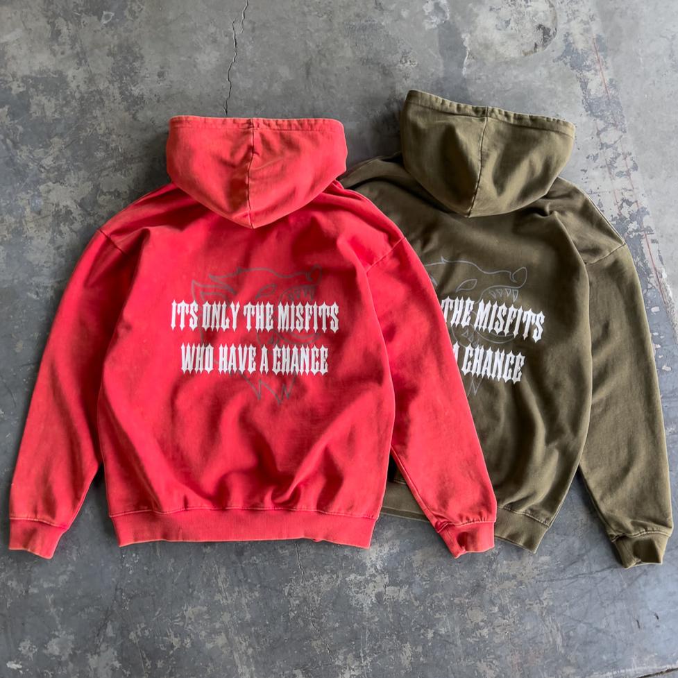 OVERSIZED LUX "MISFITS HAVE A CHANCE" HOODIE - RED - Image 4