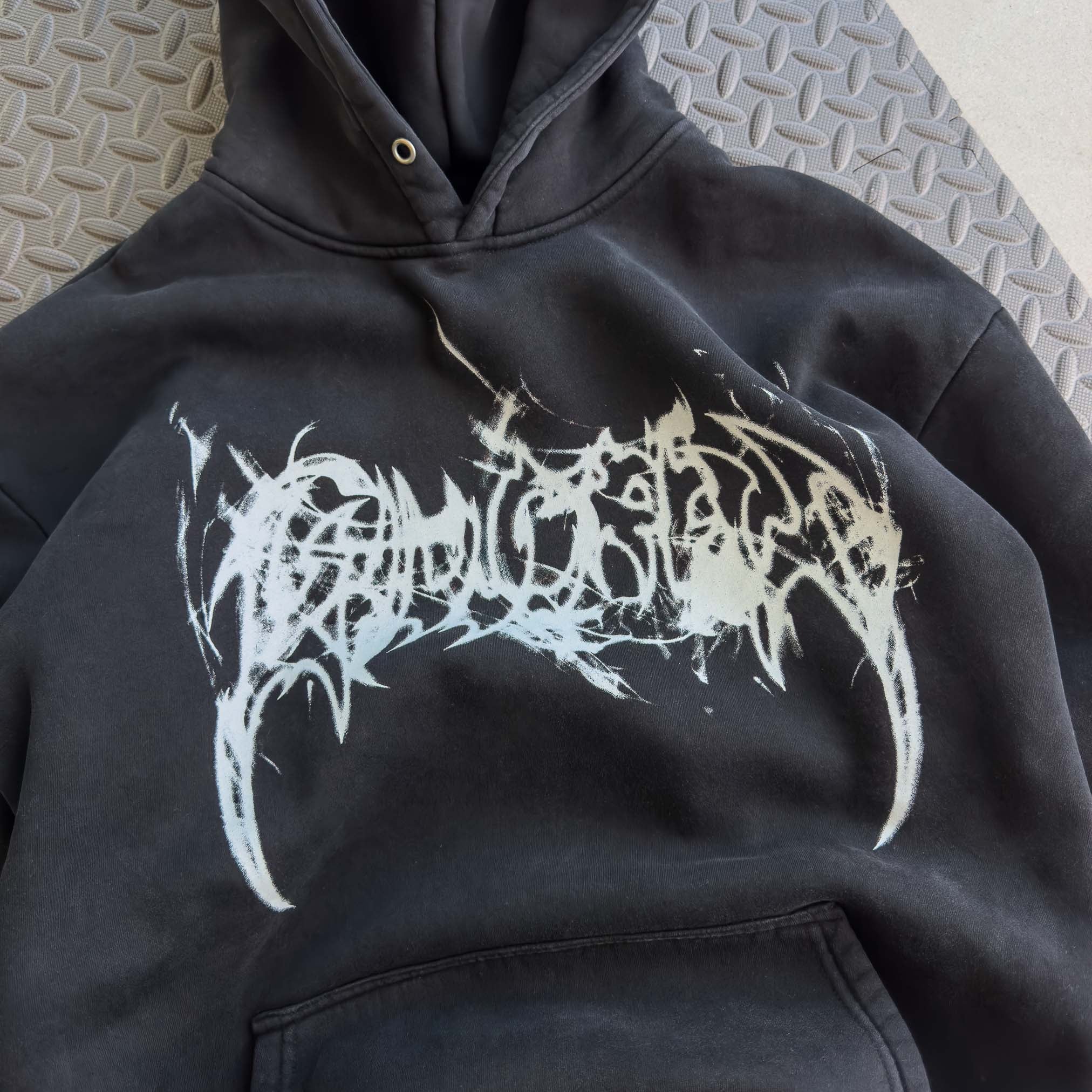 OVERSIZED LUX "SMOKE WOLF" HOODIE - BLACK - Image 3