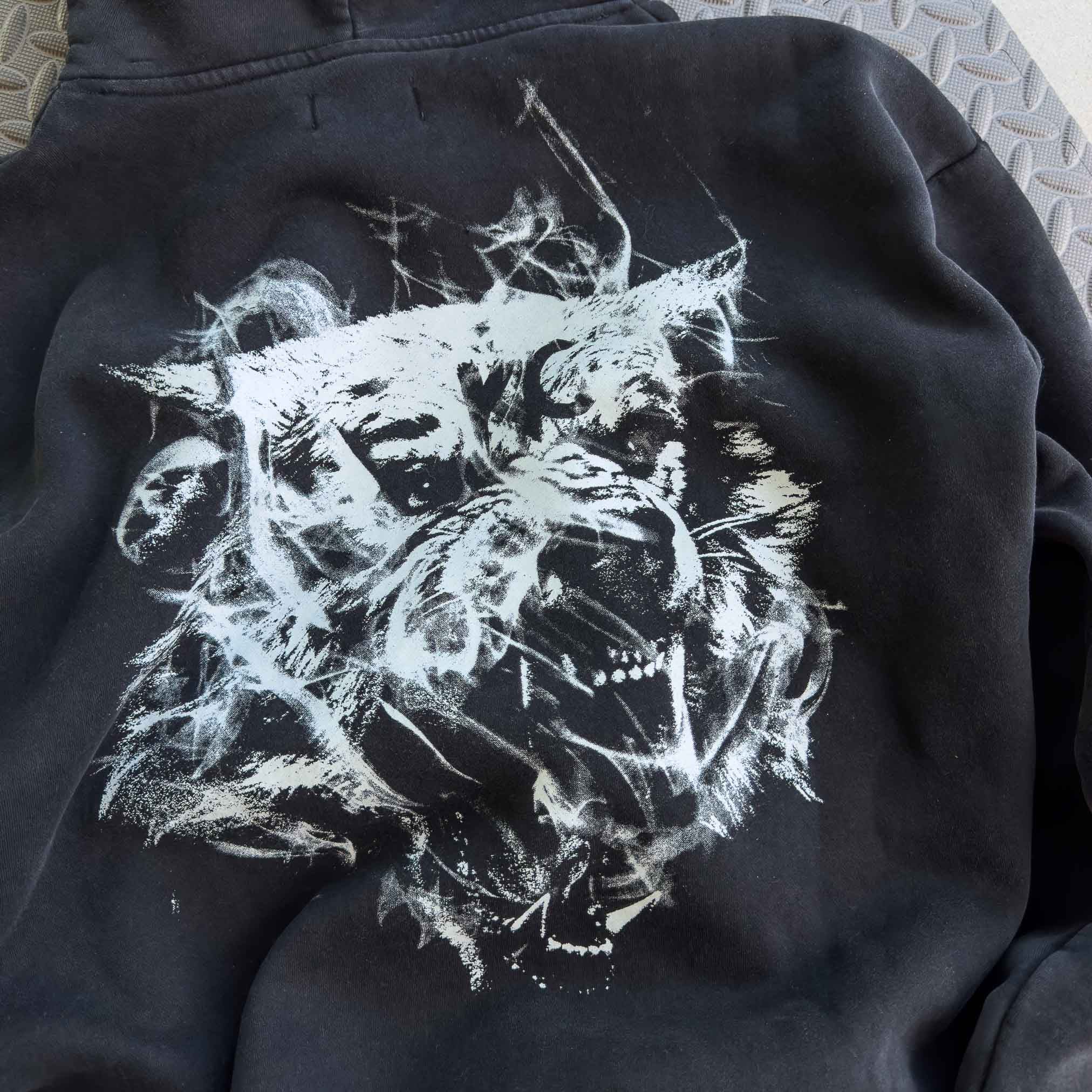 OVERSIZED LUX "SMOKE WOLF" HOODIE - BLACK - Image 5