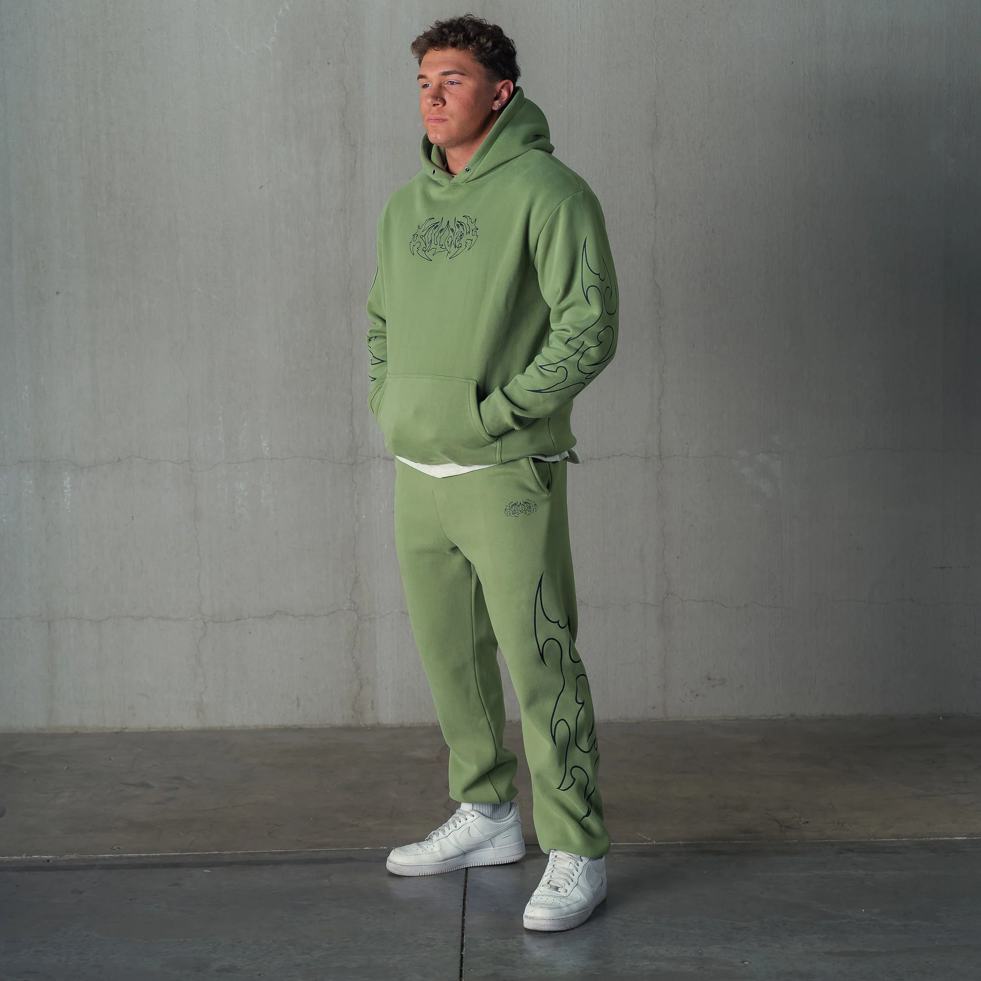 OVERSIZED LUX "TRIBAL" HOODIE - GREEN / BLACK - Image 3