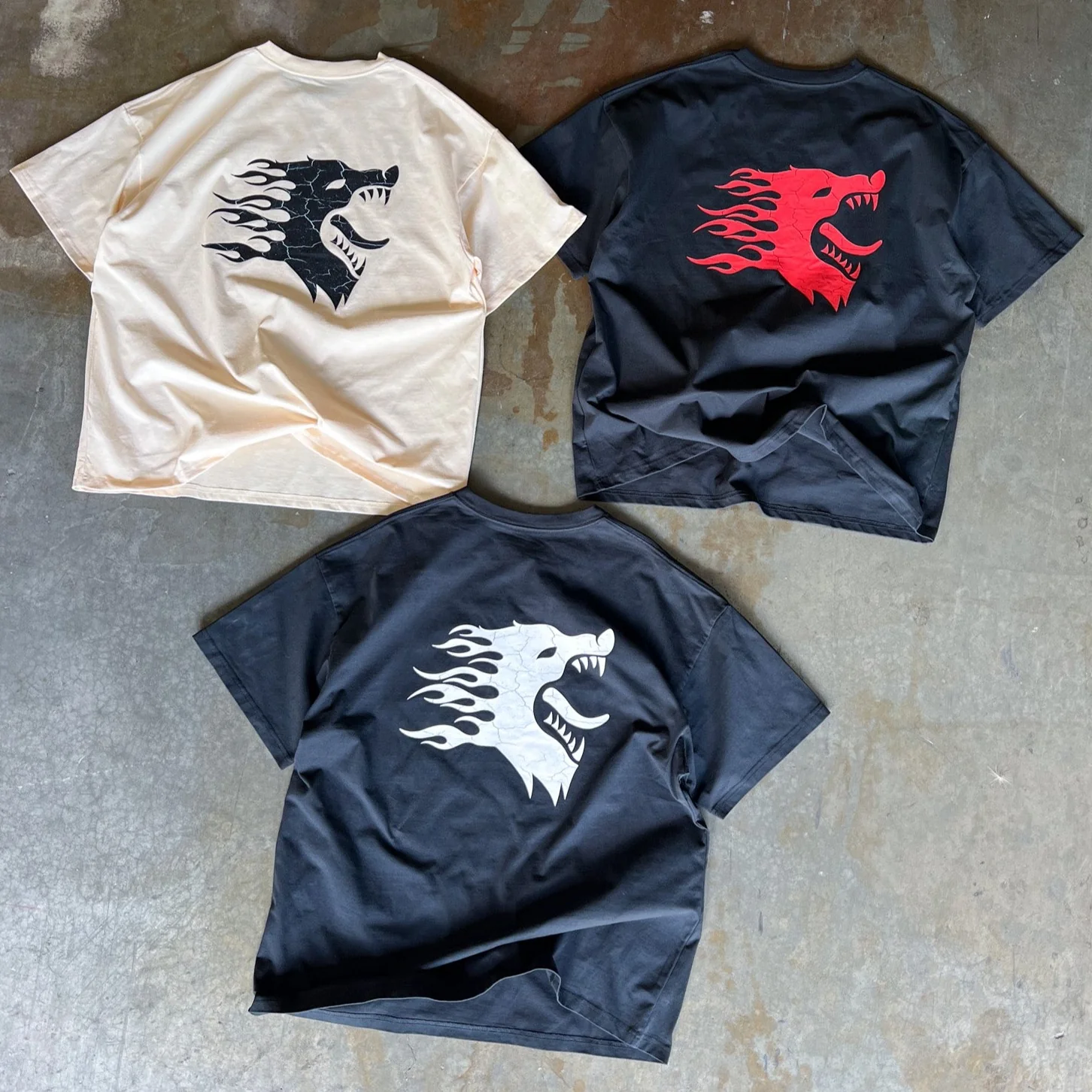 OVERSIZED WAR WOLF T-SHIRT - BLACK / WHITE - Image 4