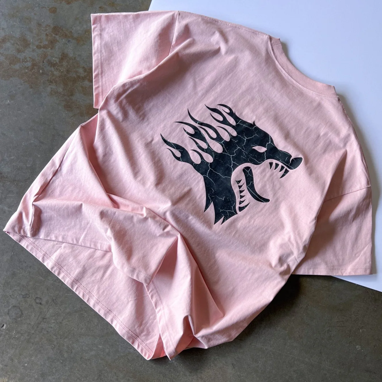 OVERSIZED WAR WOLF T-SHIRT - LIGHT PINK - Image 3