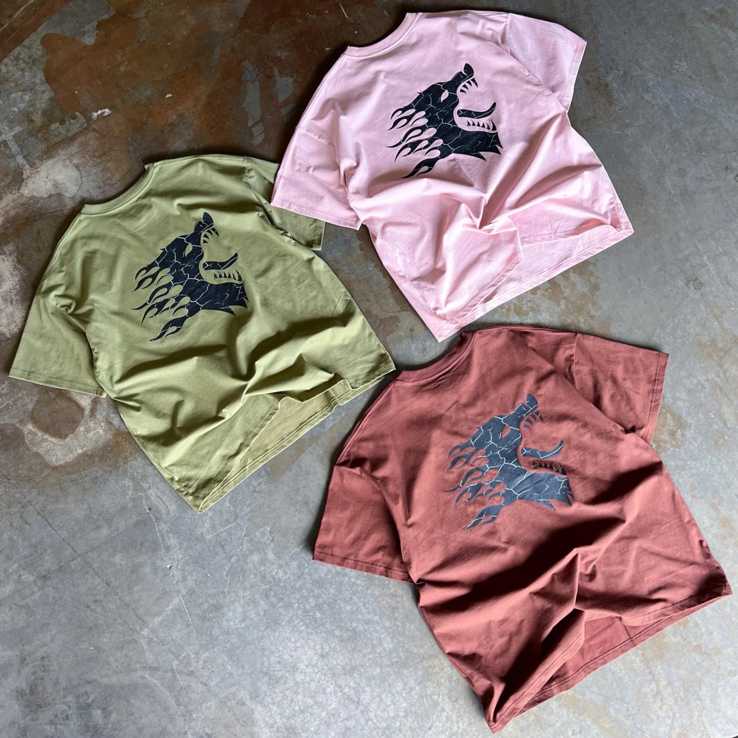 OVERSIZED WAR WOLF T-SHIRT - LIGHT PINK - Image 4