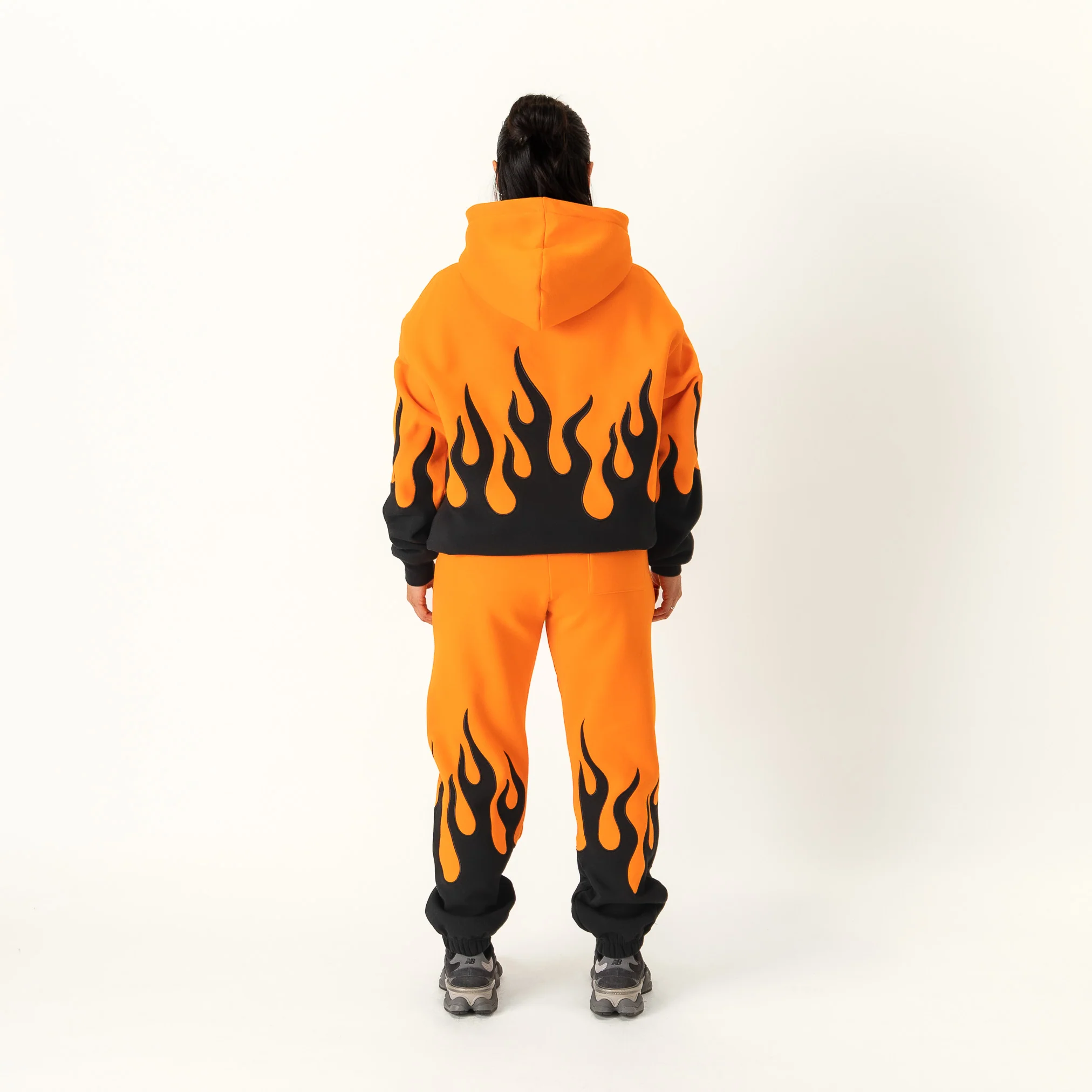 PREMIUM HEATER SWEATS - ORANGE / BLACK - Image 4