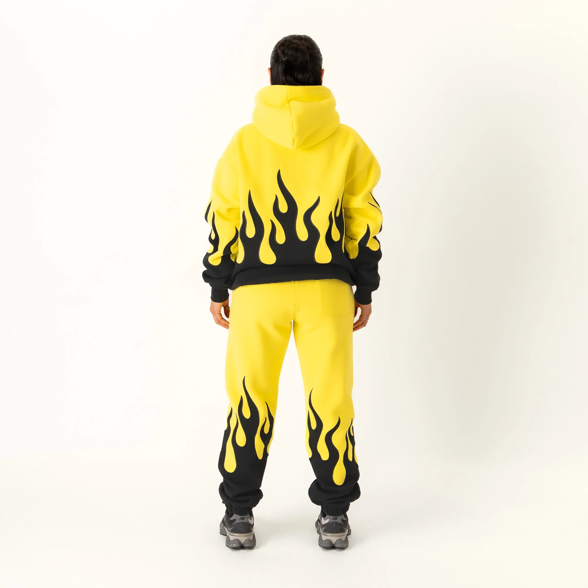 PREMIUM HEATER SWEATS - YELLOW / BLACK - Image 4
