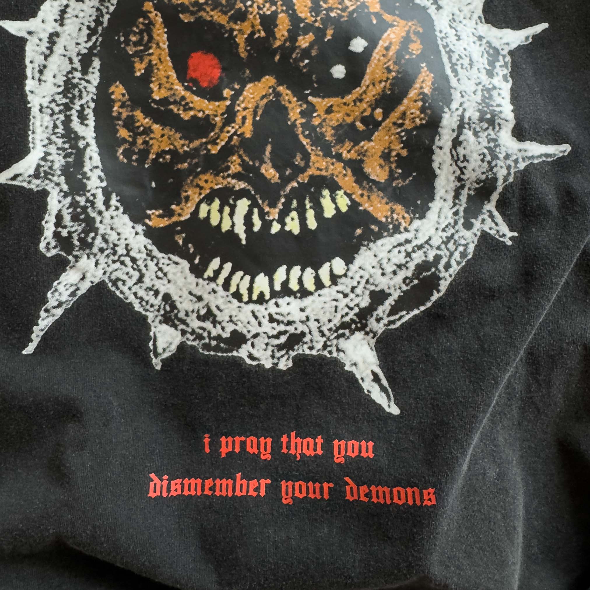 RELAXED FIT LUX CROWN OF THORNS T-SHIRT - BLACK - Image 3