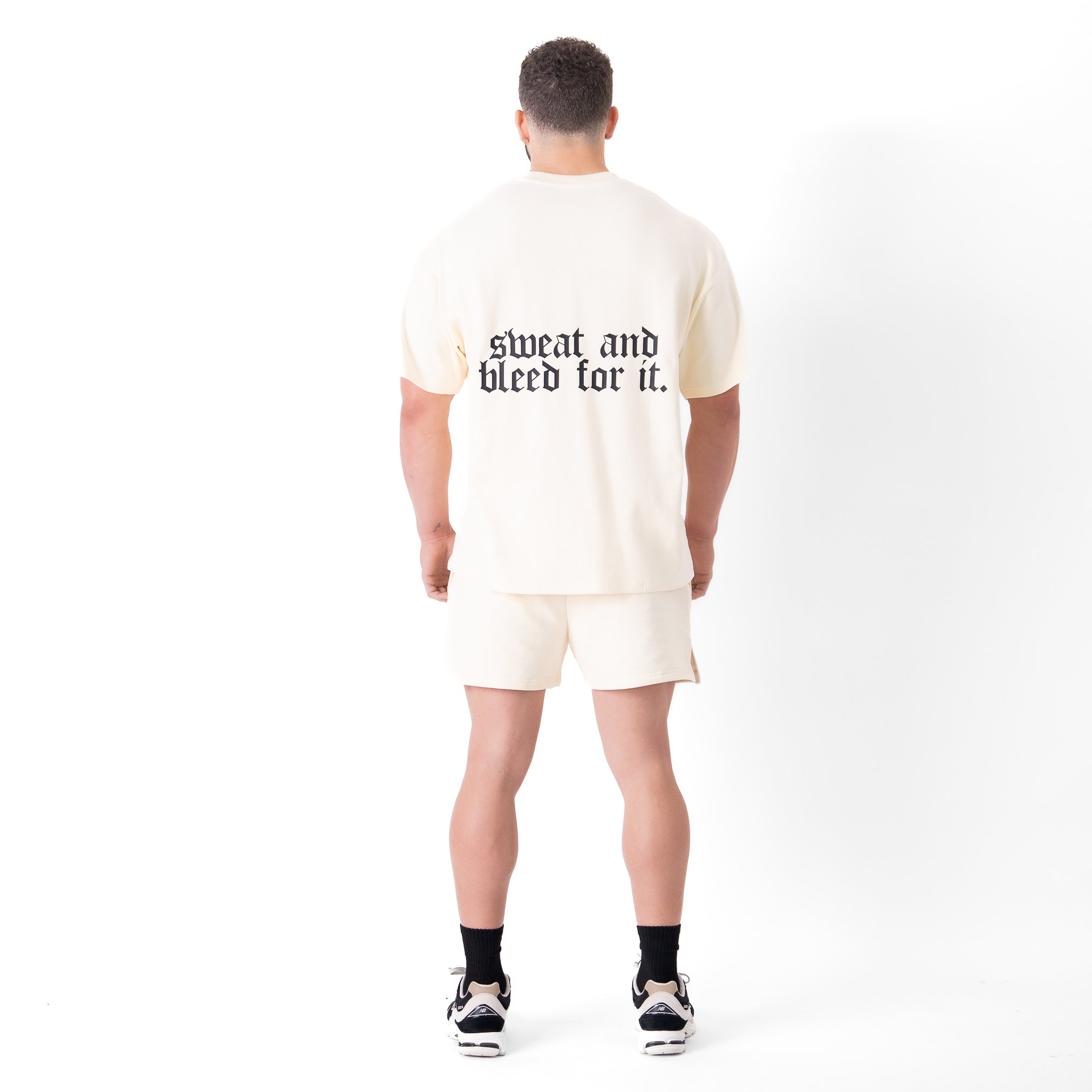 RELAXED FIT NATURAL COTTON "SWEAT & BLEED" T-SHIRT - CREAM - Image 3