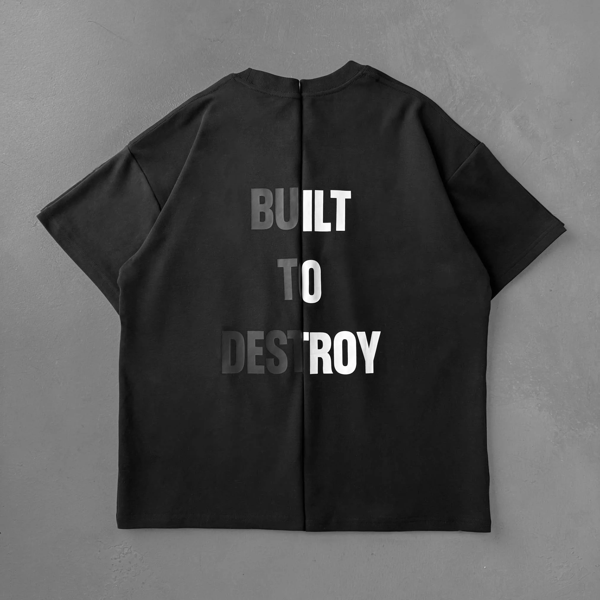 RELAXED FIT NATURAL COTTON "BUILT TO DESTROY" T-SHIRT - BLACK / WHITE - Image 7
