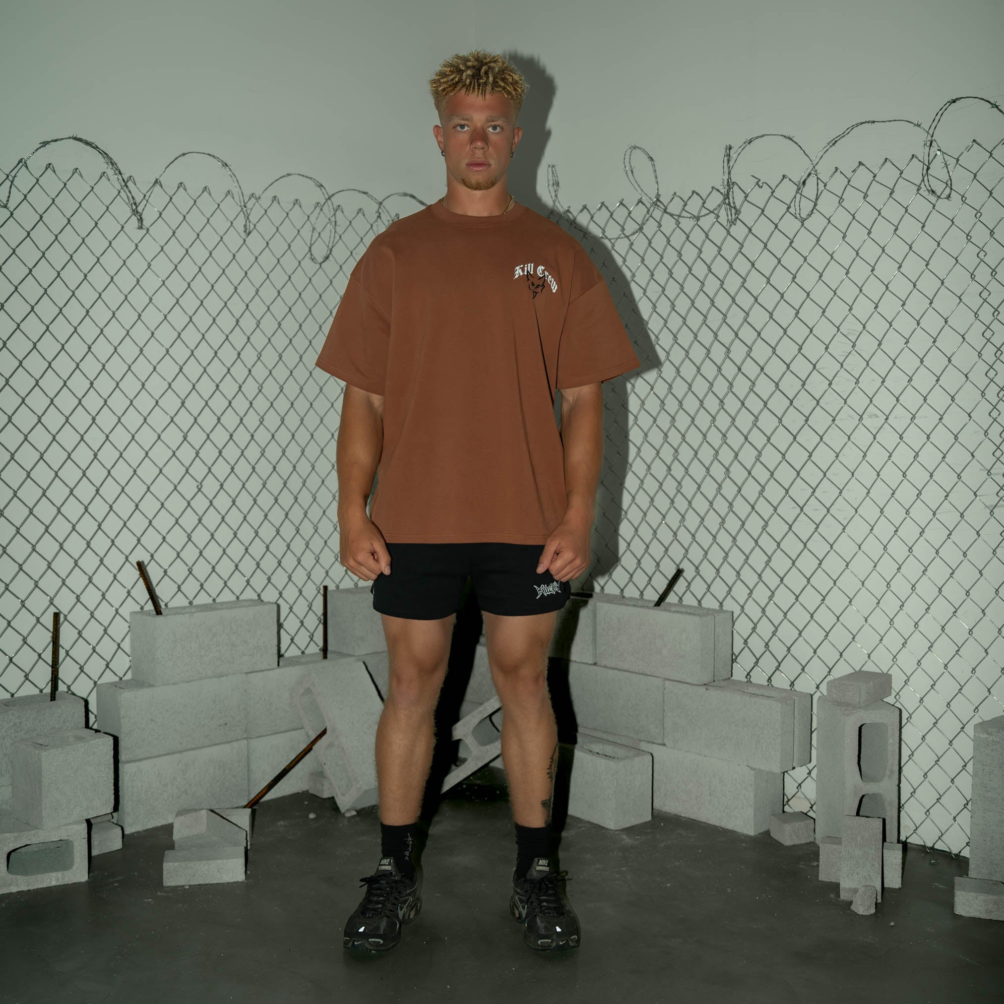 RELAXED FIT NATURAL COTTON "DESTROY" T-SHIRT - BROWN - Image 3