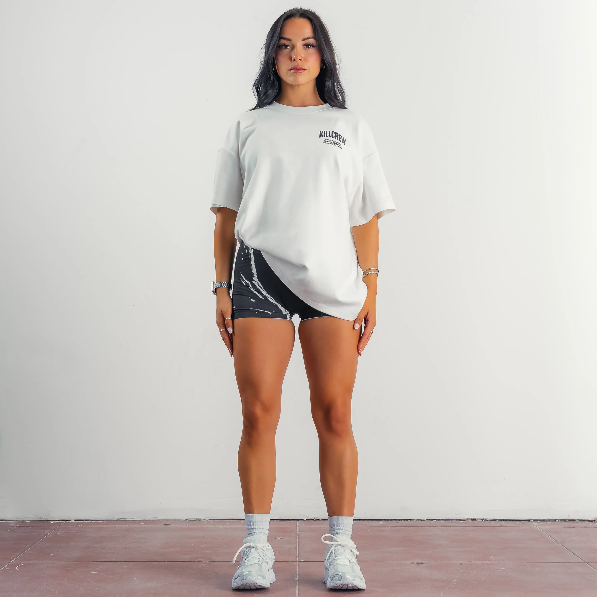 RELAXED FIT NATURAL COTTON "THE PAIN" T-SHIRT - WHITE - Image 4