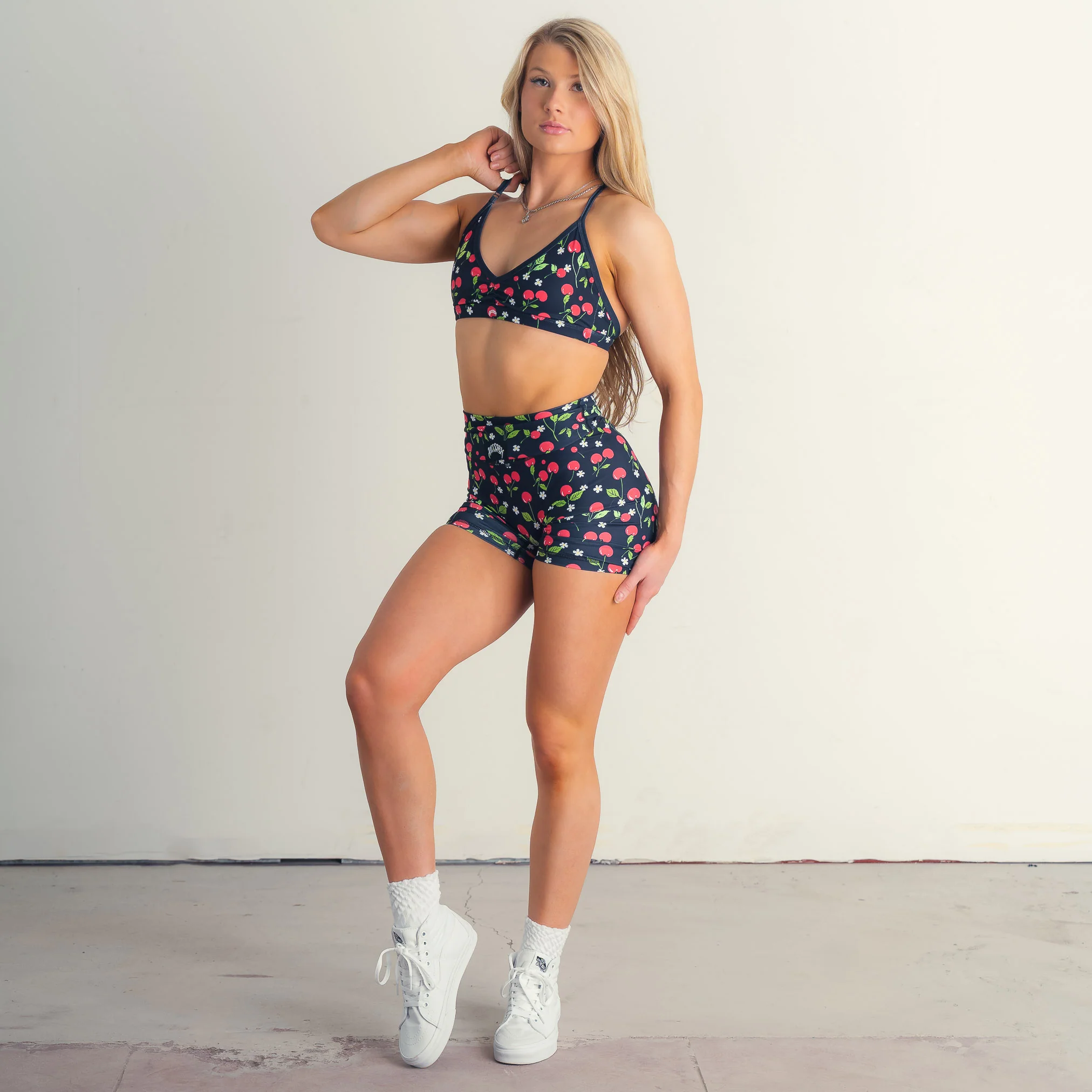 SCRUNCH BIKER SHORTS "CHERRY BOMB" - Image 3