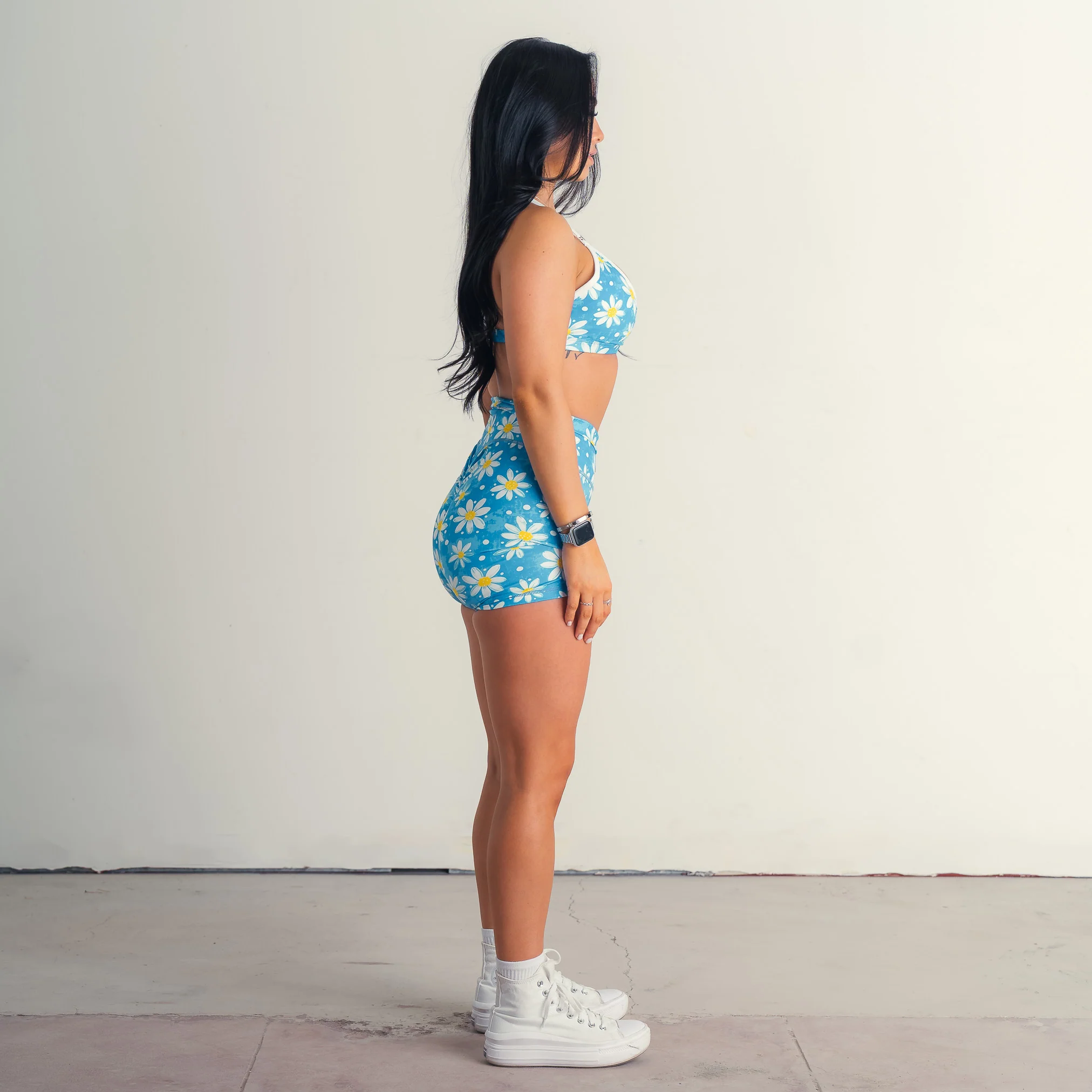 SCRUNCH BIKER SHORTS "DAISY FIELD" - Image 3