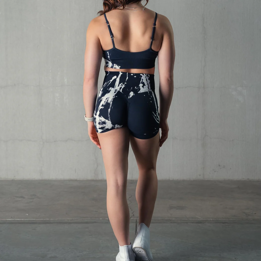 SEAMLESS SPLATTER BIKER SHORTS - BLACK / WHITE - Image 5