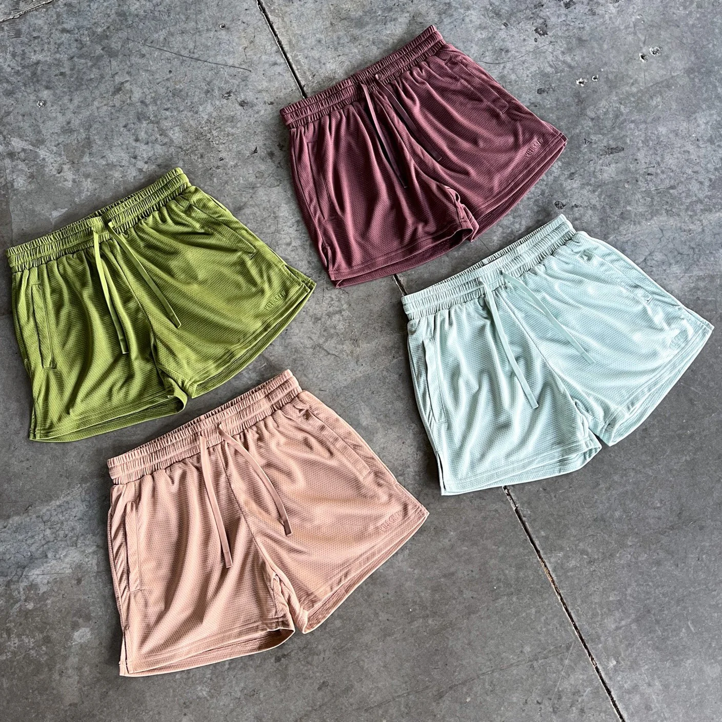 SIMPLE MUAY THAI SHORTS (MID THIGH CUT) - MINT - Image 3