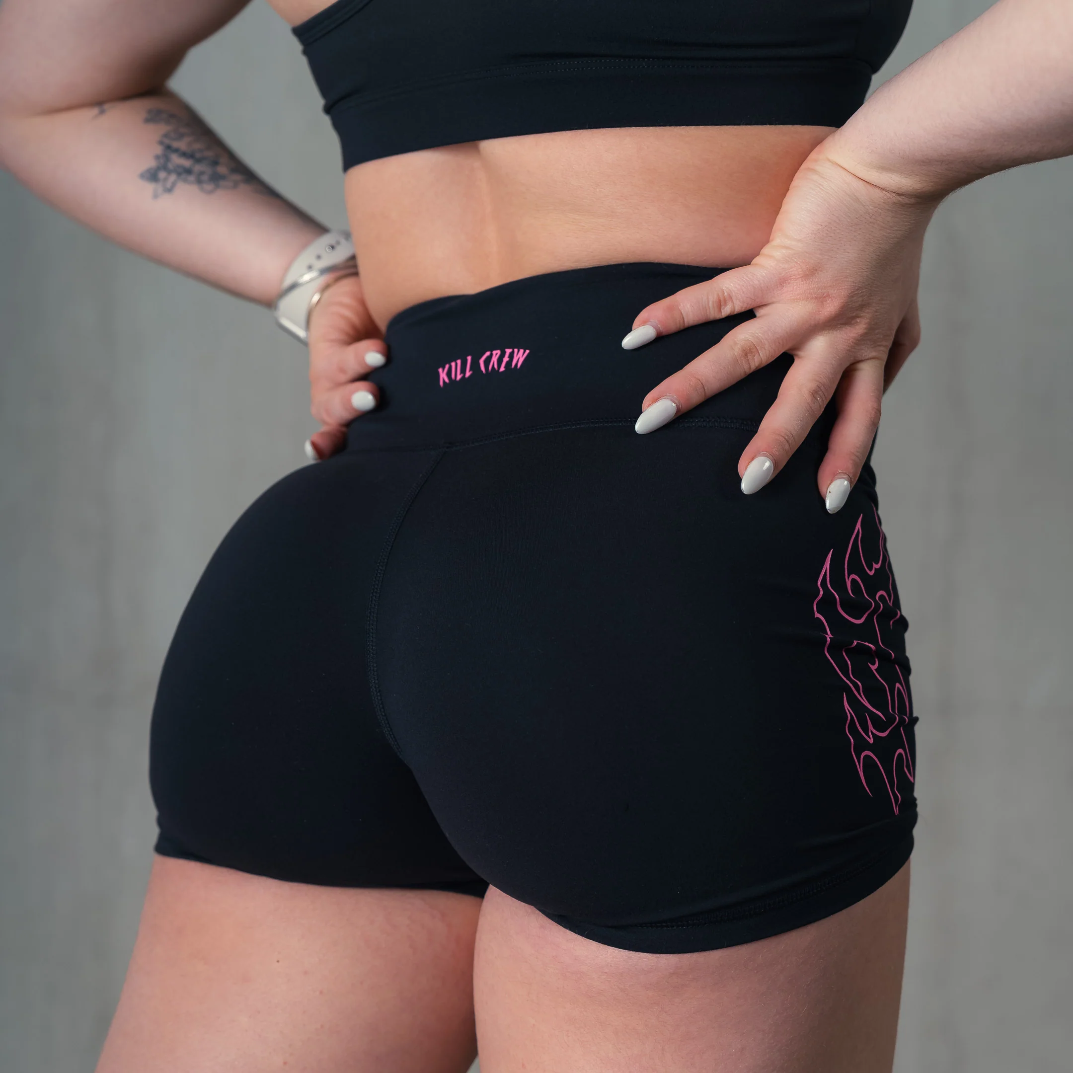 TRIBAL BIKER SHORTS - BLACK / PINK - Image 2